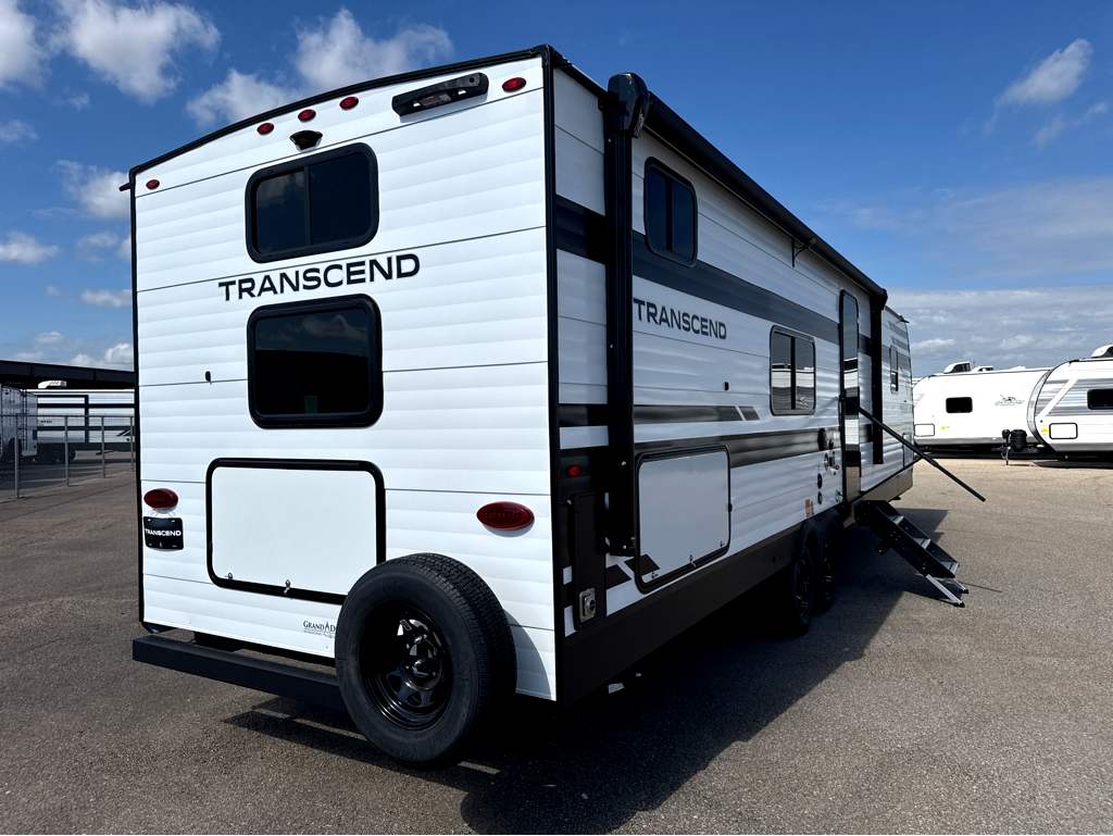 2027 GRAND DESIGN TRANSCEND 295QBT - Image 4