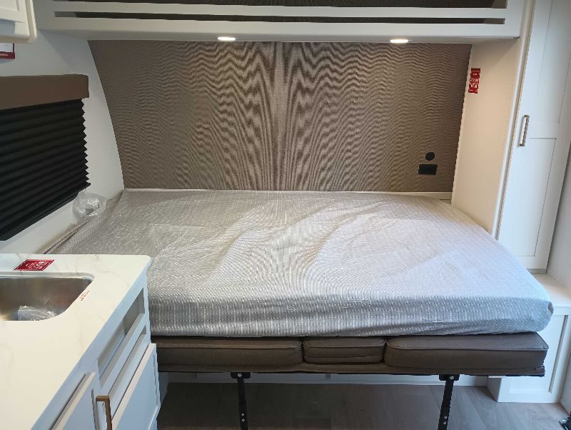 2026 Grand Design Transcend ONE 131DL - Image 17