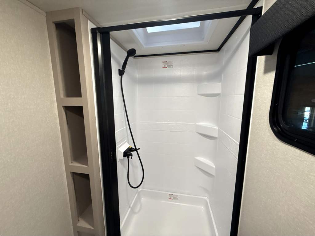 2026 JAYCO JAY FEATHER AIR 19MBS - Image 17
