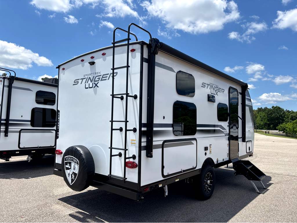 2026 VENTURE RV SPORTTREK STINGER 161VUD - Image 6