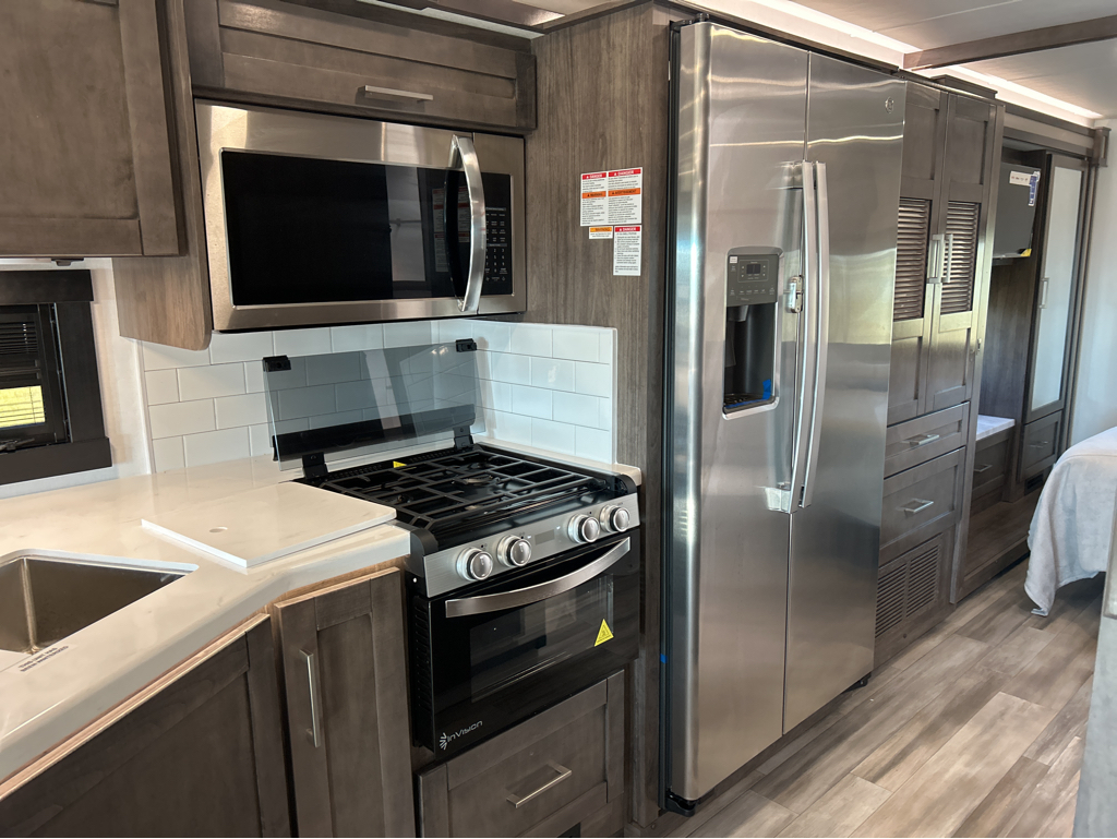 2026 JAYCO PRECEPT 34G - Image 13