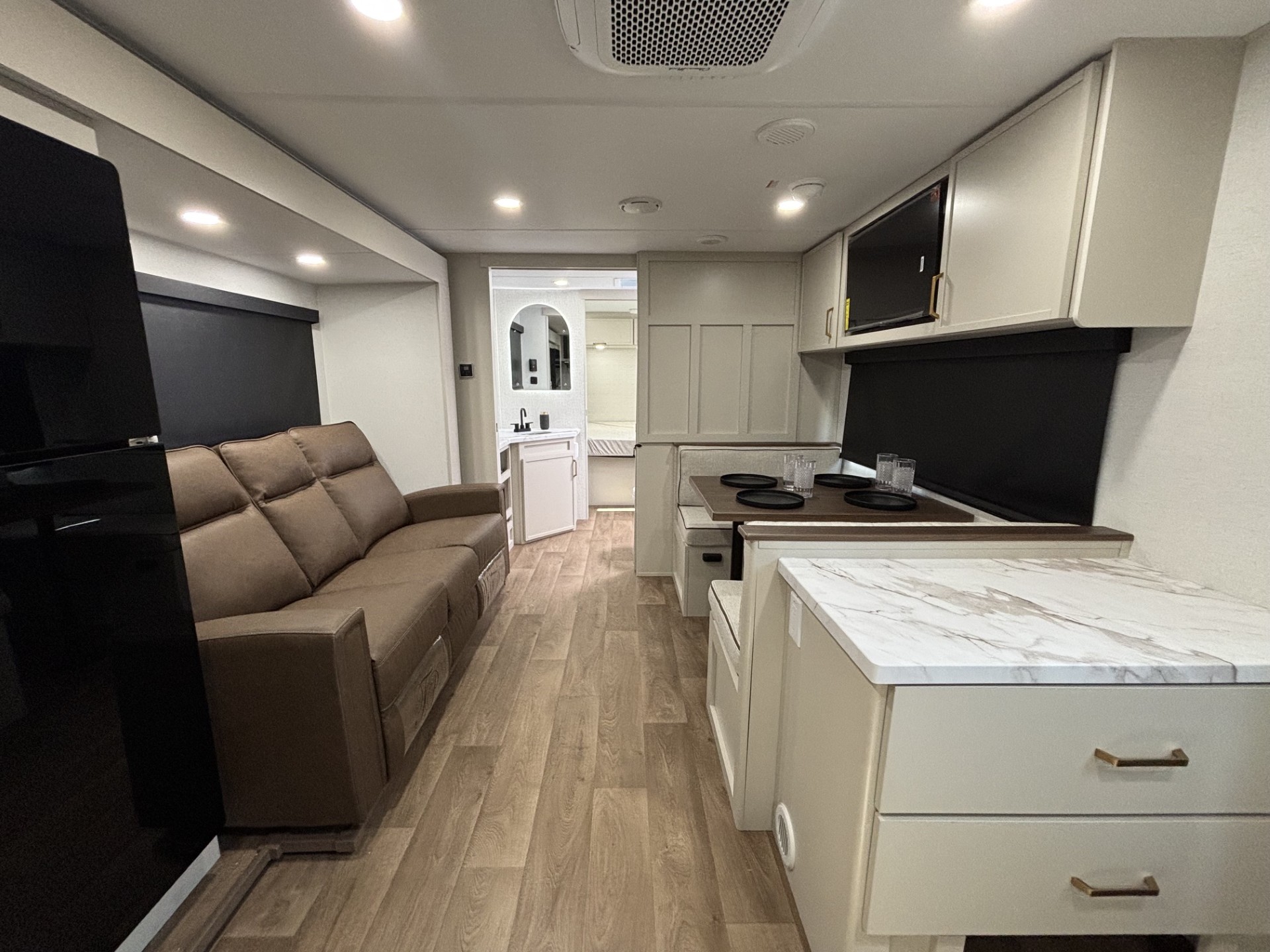 2027 Grand Design Imagine XLS 23LDE - Image 10