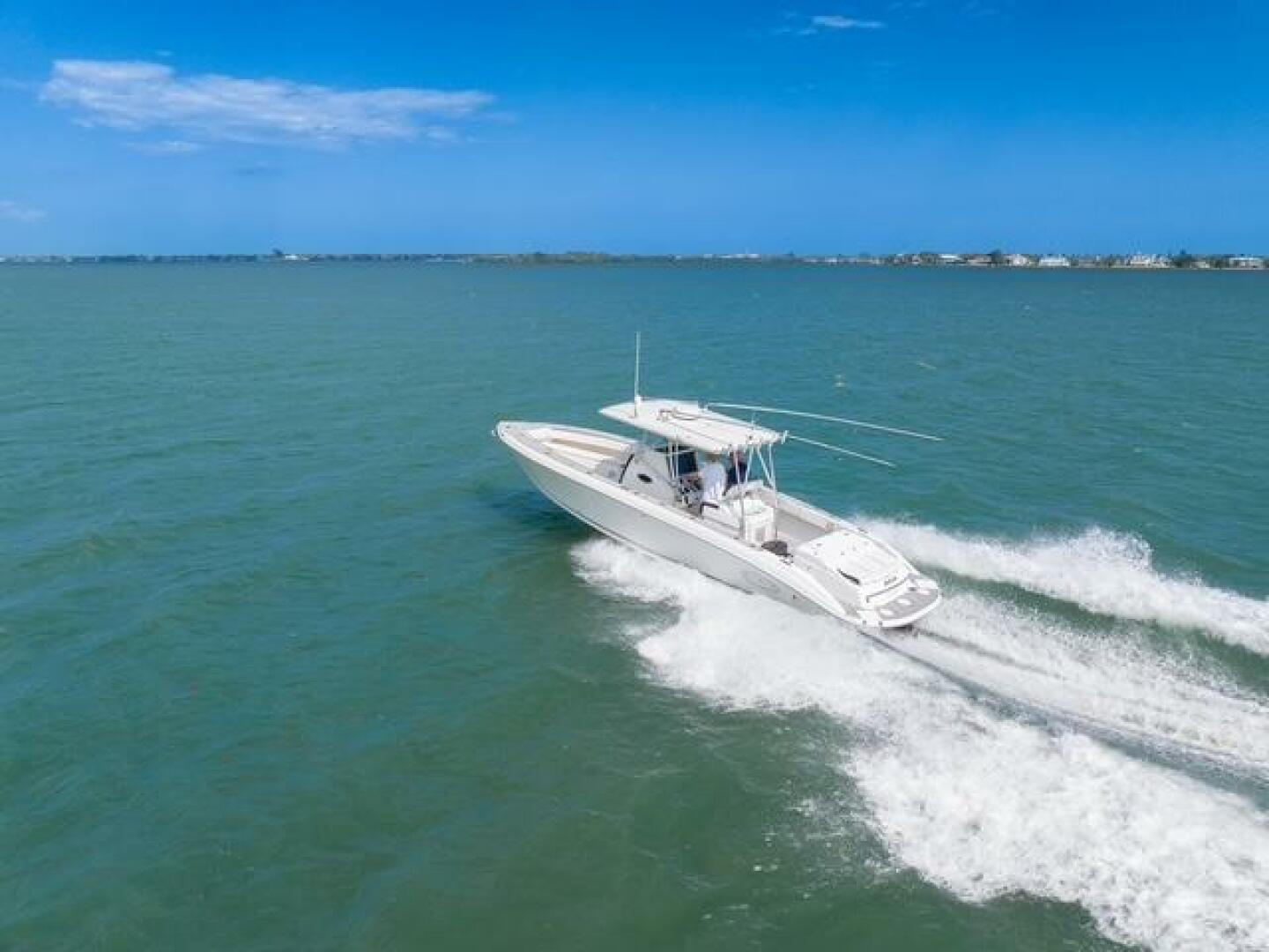 2007 Spectre 37 Center Console - Image 1