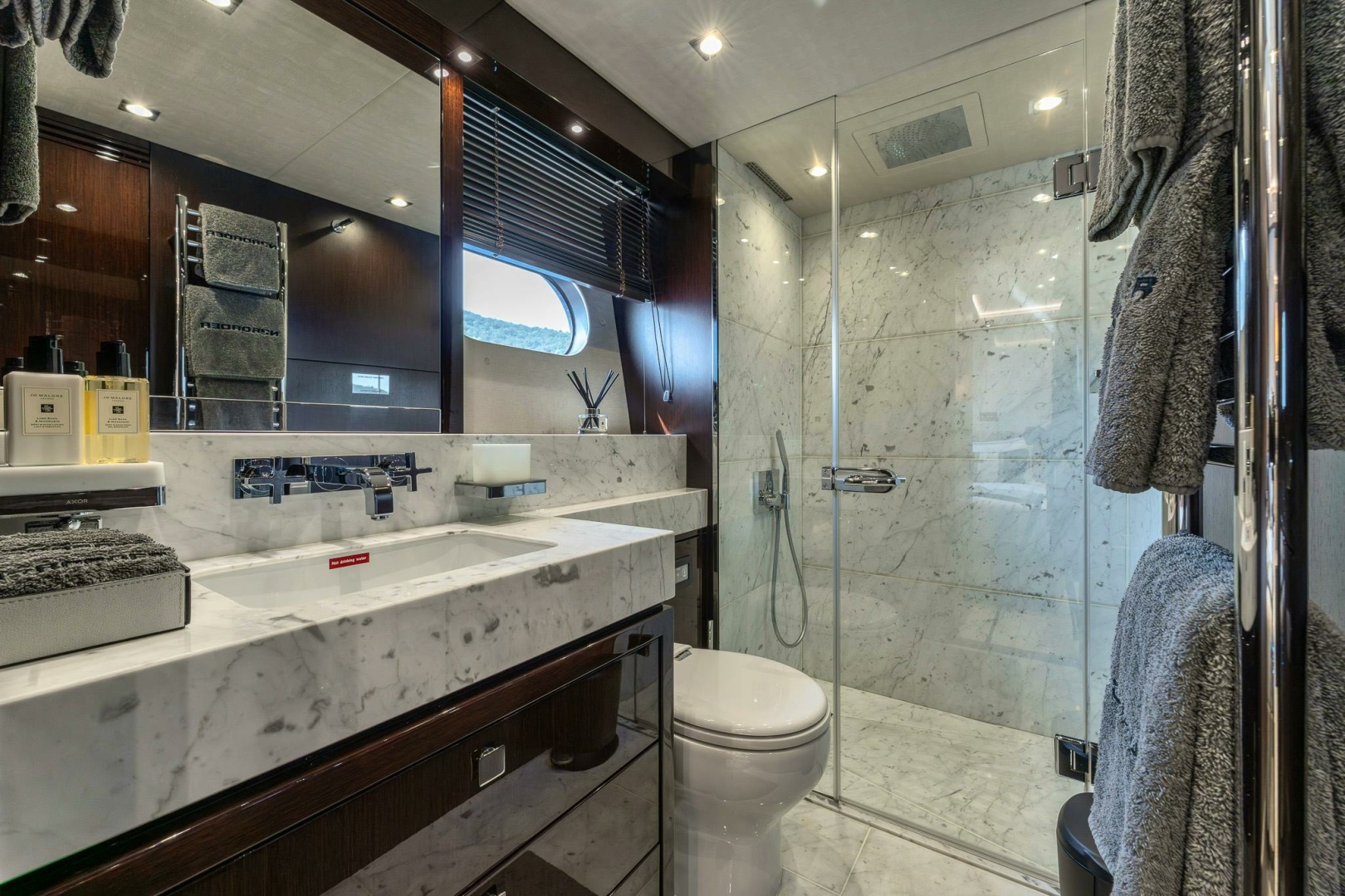 2020 Sunseeker Sunseeker 116 Yacht - Image 40
