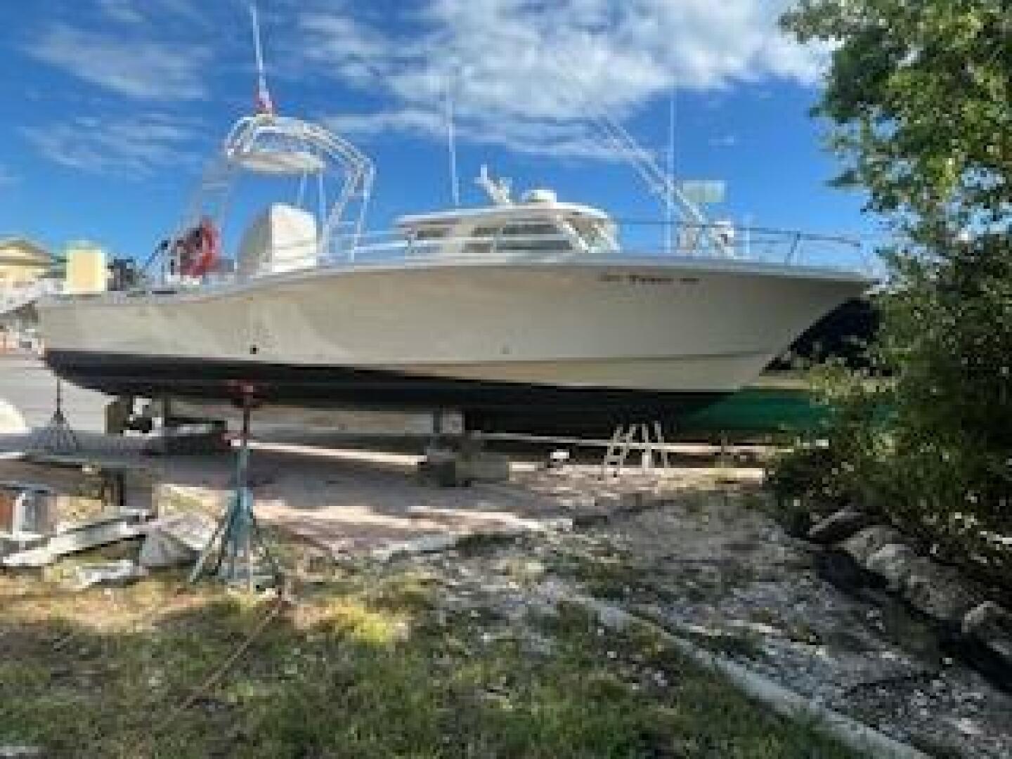 2019 OceanPro 35 - Image 13