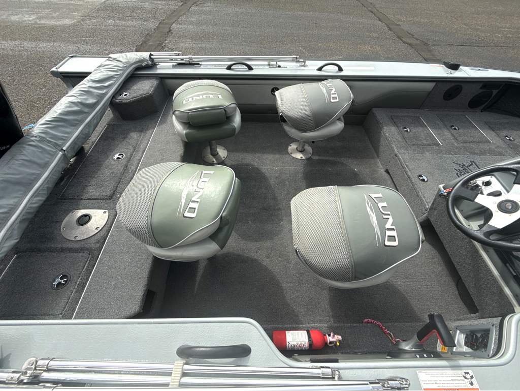 2006 Lund 1900 Pro-V SE - Image 10