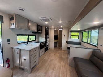 2027 Jayco Jay Flight SLX 261BHS - Image 14
