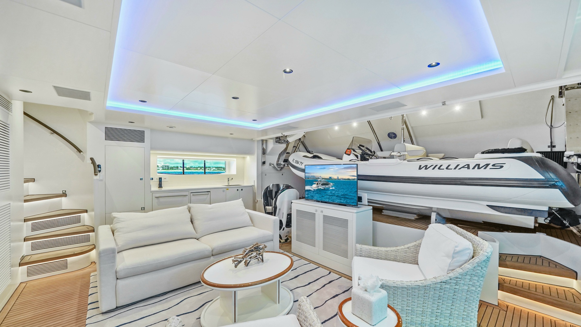 2025 Horizon Raised Pilothouse - Image 62