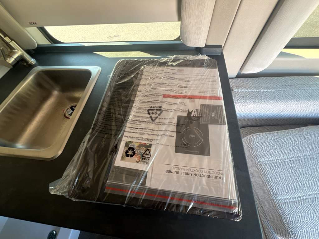 2026 JAYCO COMET 18C - Image 32