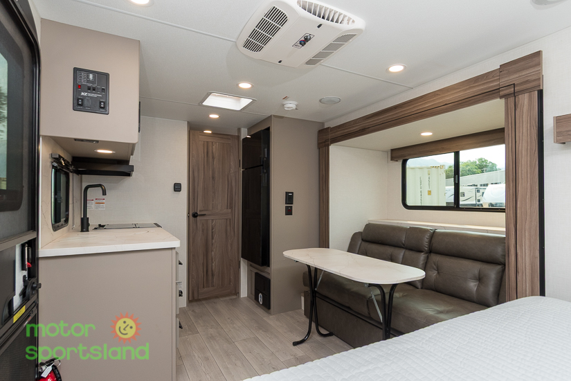 2027 KZ RV Connect Mini CM181RB - Image 24