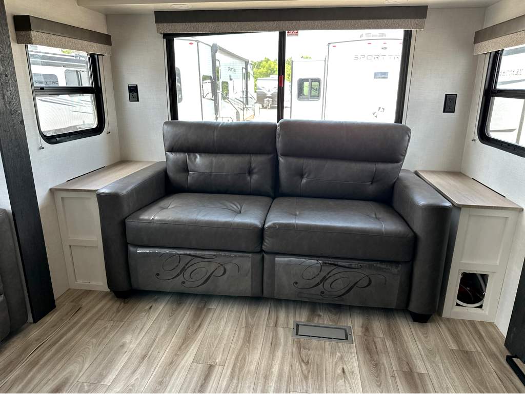 2026 VENTURE RV SIENNA 293VIK - Image 13