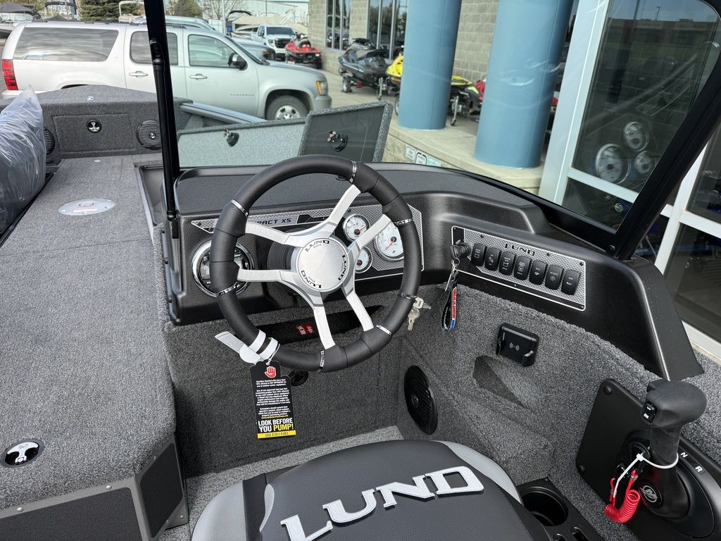 2026 Lund 2075 Impact XS Sport - Image 16
