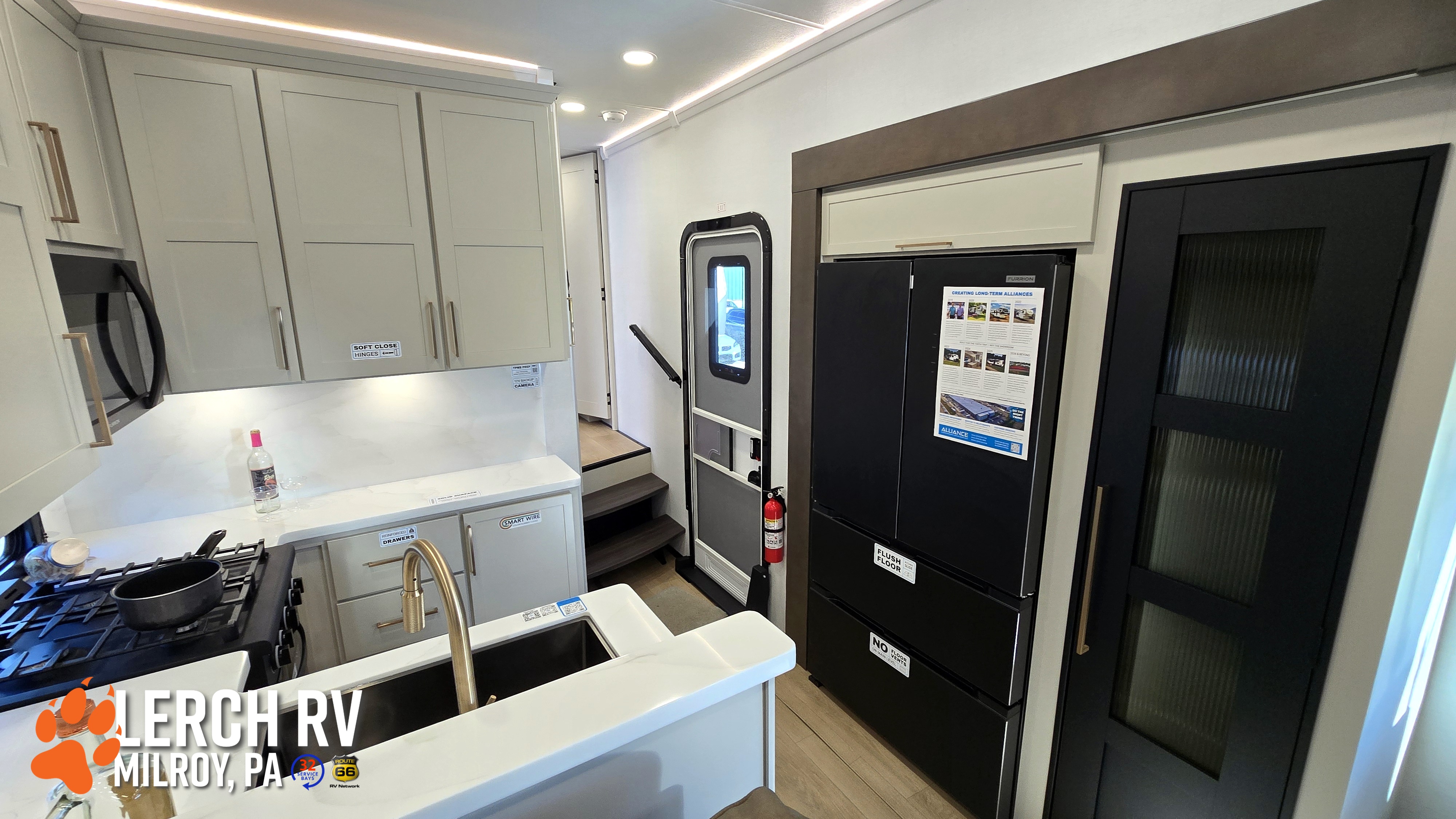 2027 Alliance RV Paradigm 395DS - Image 26