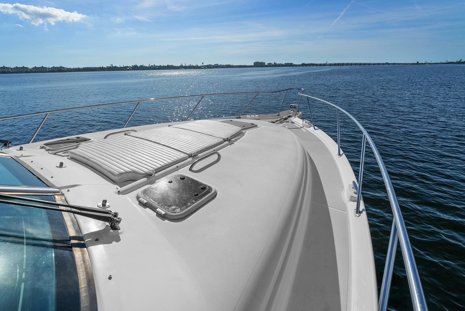 2007 Tiara Yachts 4300 Sovran - Image 32