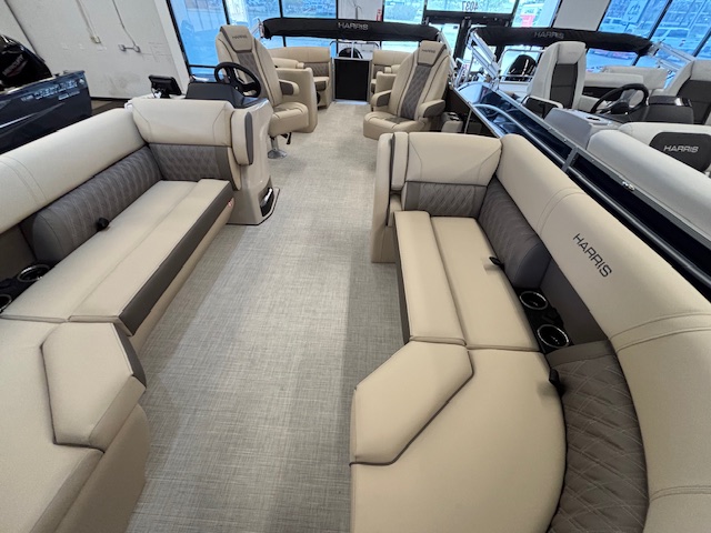2026 HARRIS CRUISER 230 CWDH - Image 8