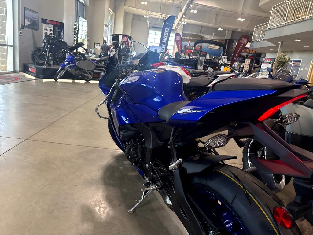 2026 Yamaha YZF-R1 - Image 6
