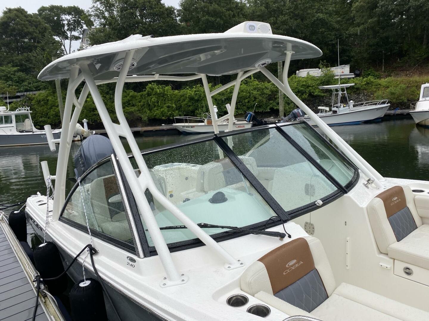 2022 Cobia 240DC - Image 6