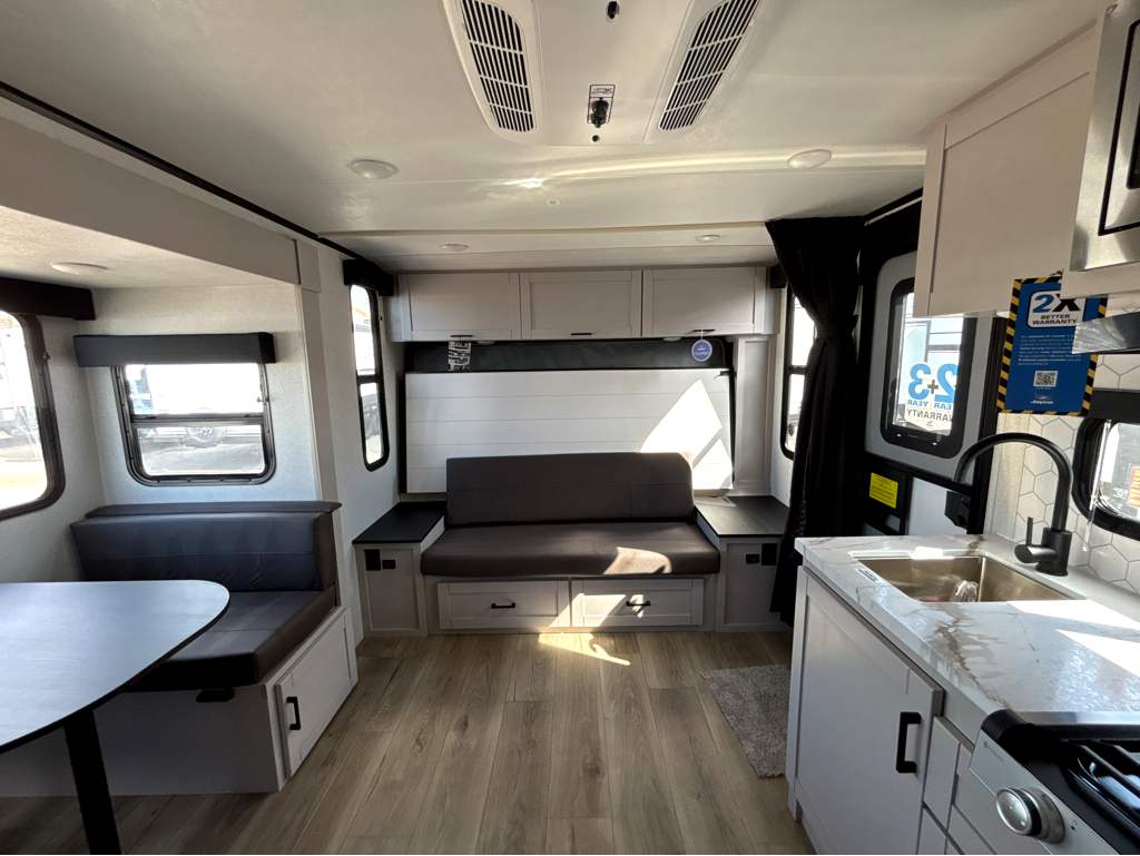 2026 JAYCO JAY FEATHER AIR 19MBS - Image 19