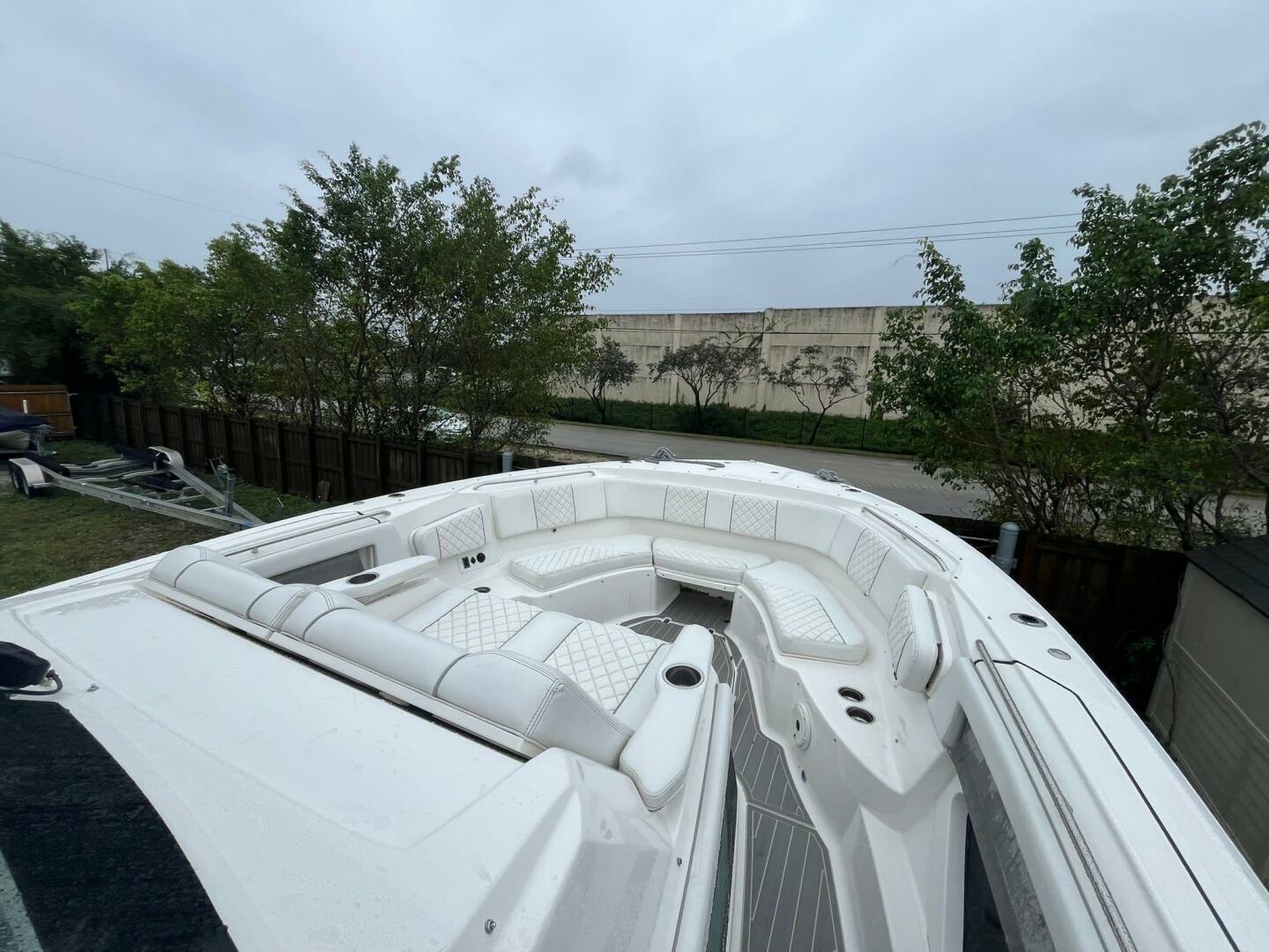 2021 Pursuit S378 - Image 5