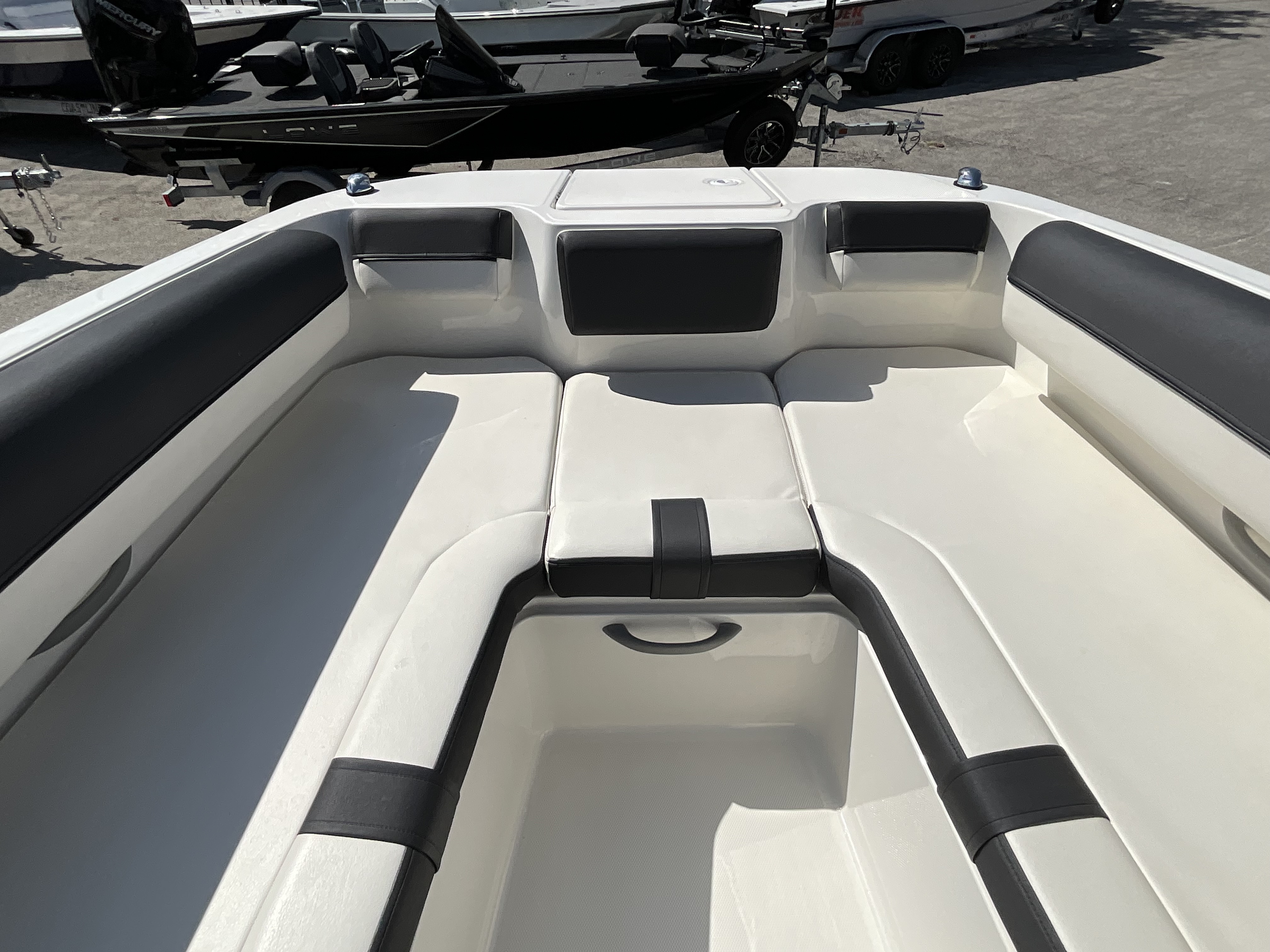 2021 BAYLINER DX2050 - Image 14