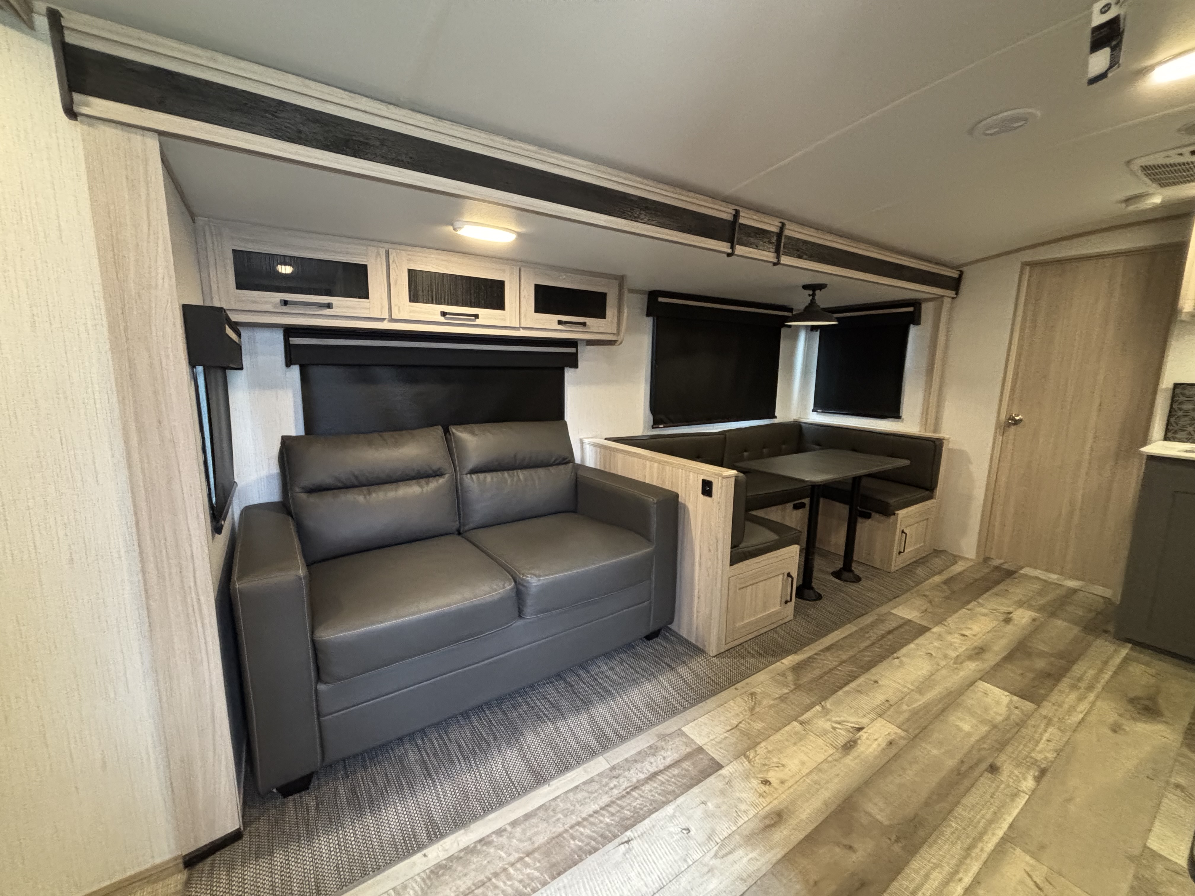 2022 Heartland Sundance Ultra-Lite SDTT 301 BH - Image 11
