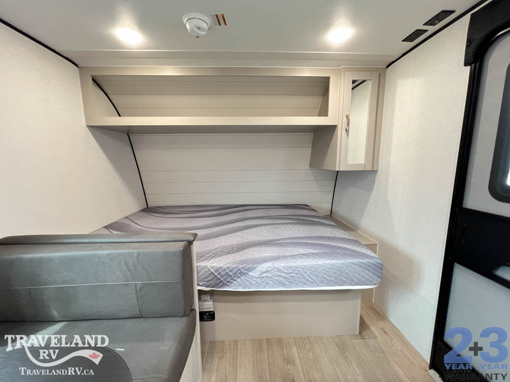 2027 Jayco Jay Feather Air SL 17BHSL - Image 10
