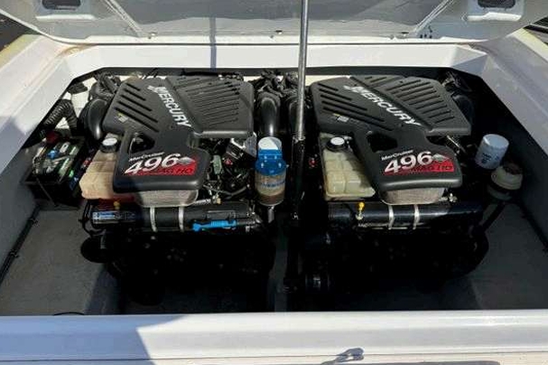 2005 Donzi 35 ZR - Image 26