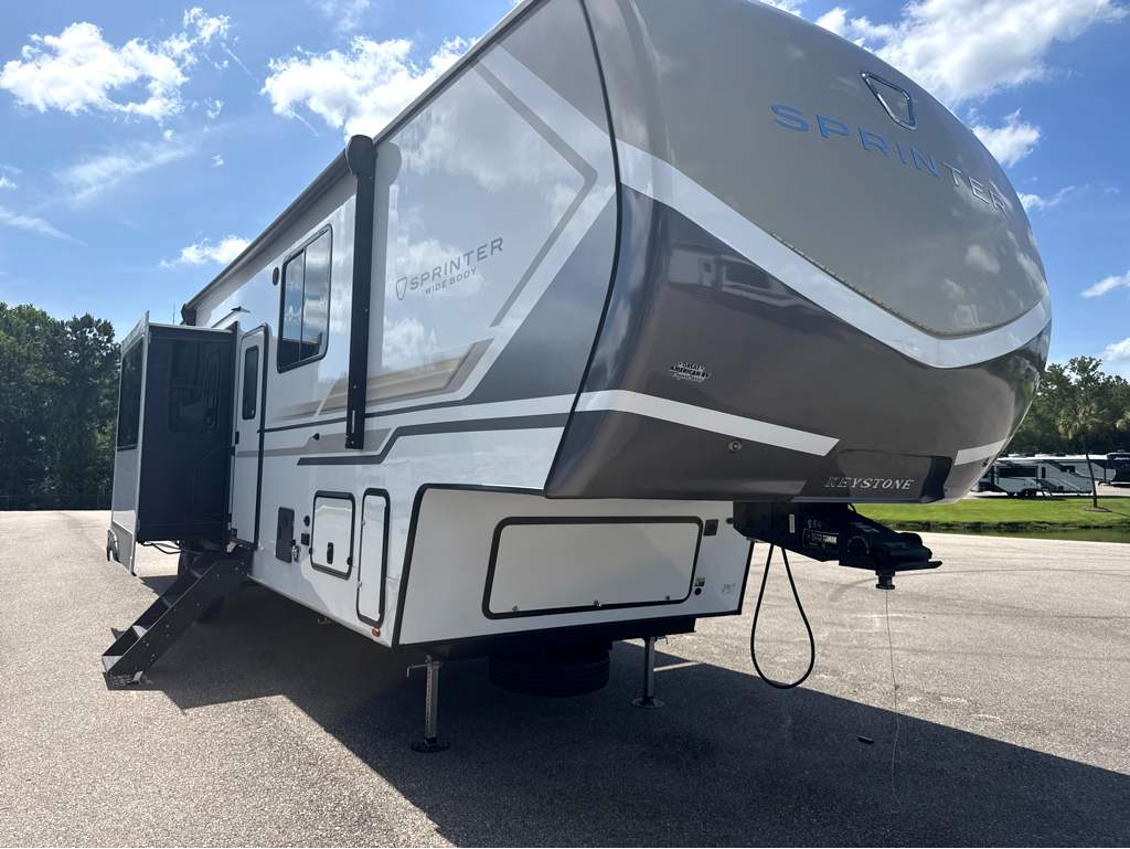 2026 Keystone SPRINTER 3800FLB - Image 1