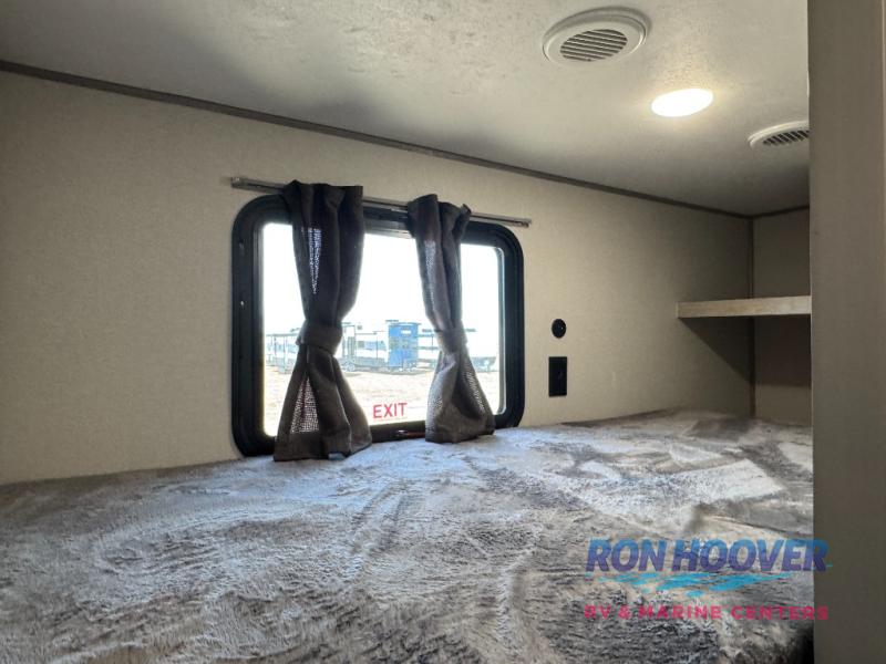 2026 COACHMEN 333DORM - Image 24