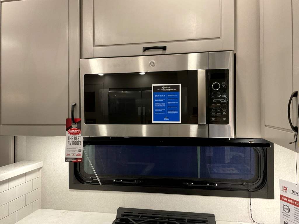 2026 JAYCO NORTH POINT 395 DSDB - Image 19