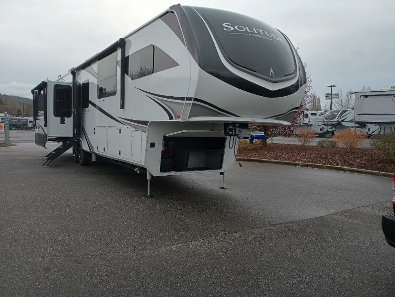 2025 Grand Design Solitude 388MBS - Image 1