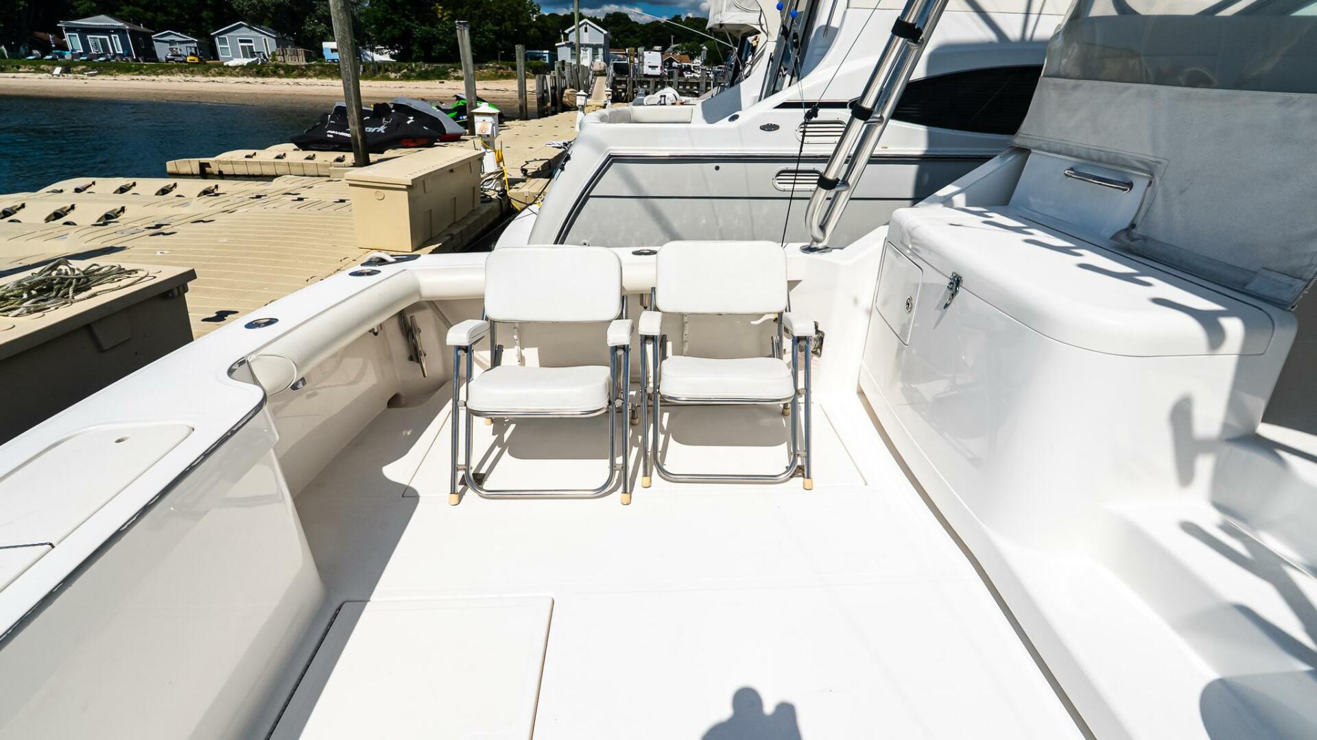 2008 Cabo 38 Express - Image 9