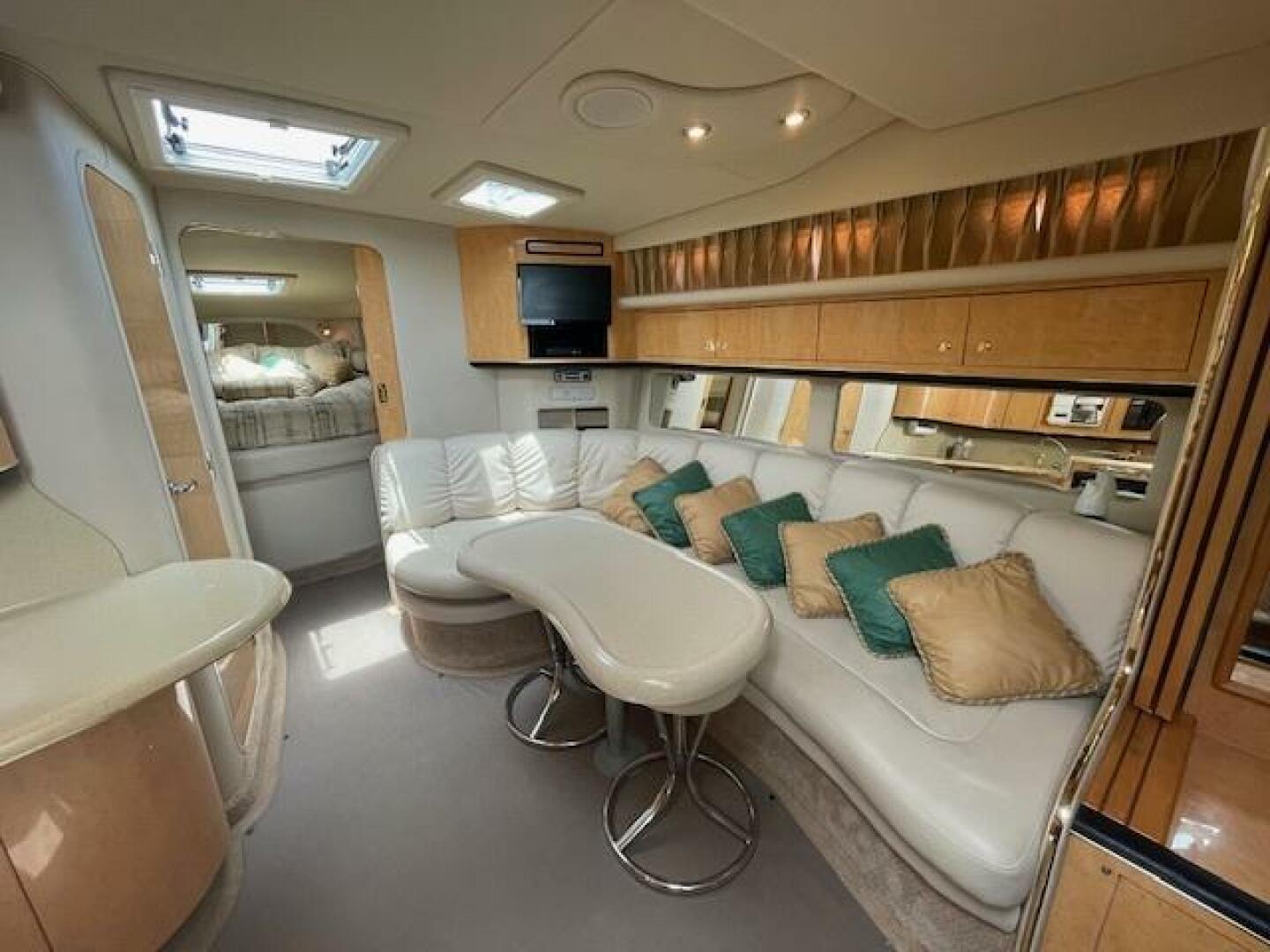 1998 Sea Ray 370 Sundancer - Image 43