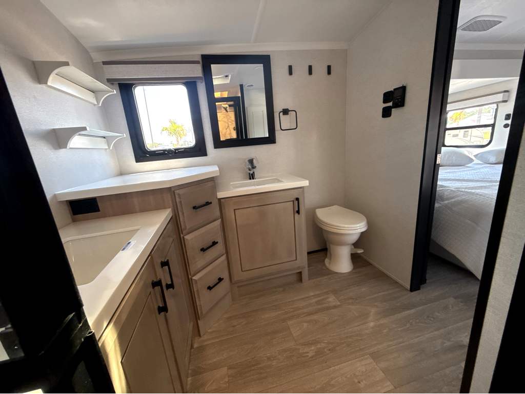 2027 JAYCO PINNACLE 39FLOK - Image 27