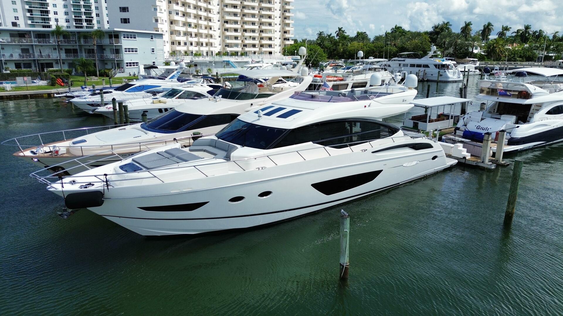 2014 Princess S72 - Image 2