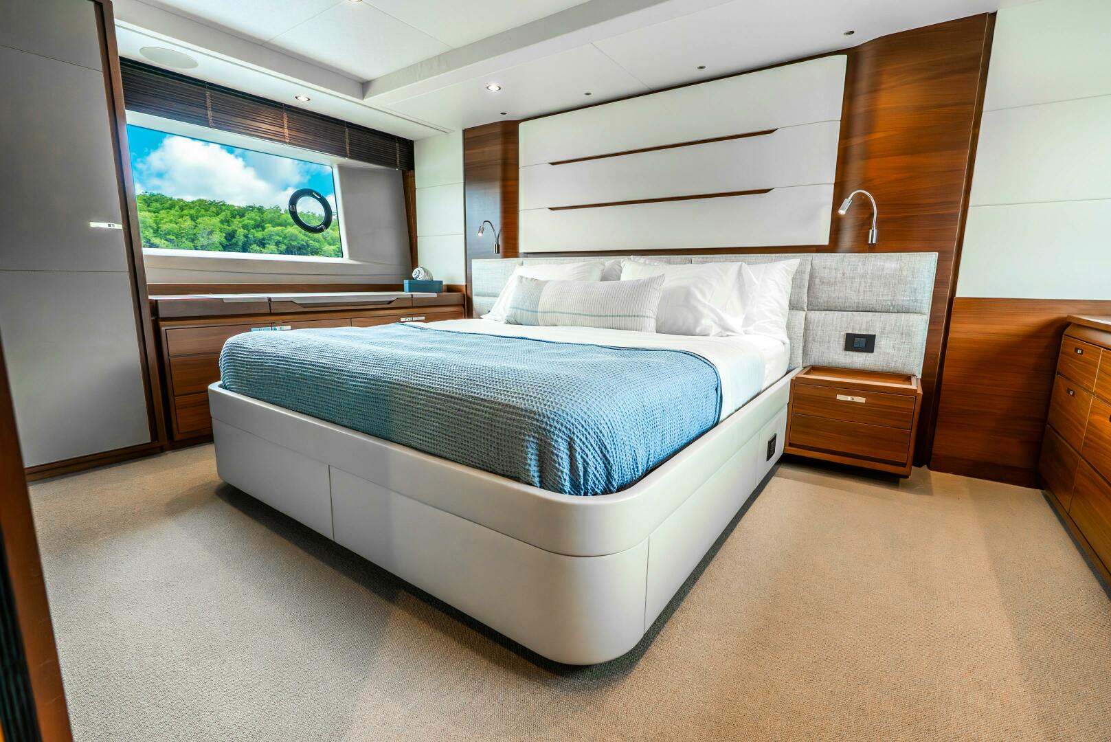 2018 Princess Yachts - Image 43