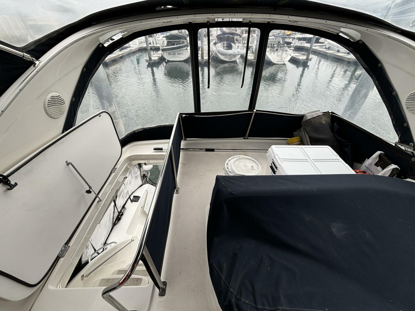 2000 Bayliner 3788 Command Bridge - Image 43