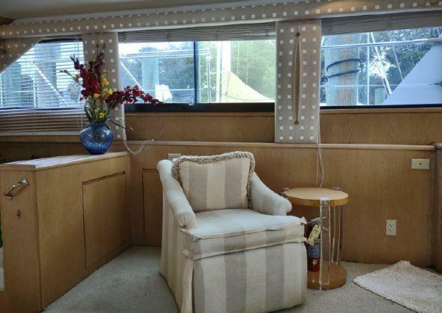 1996 Hatteras 50' Sport Deck - Image 30
