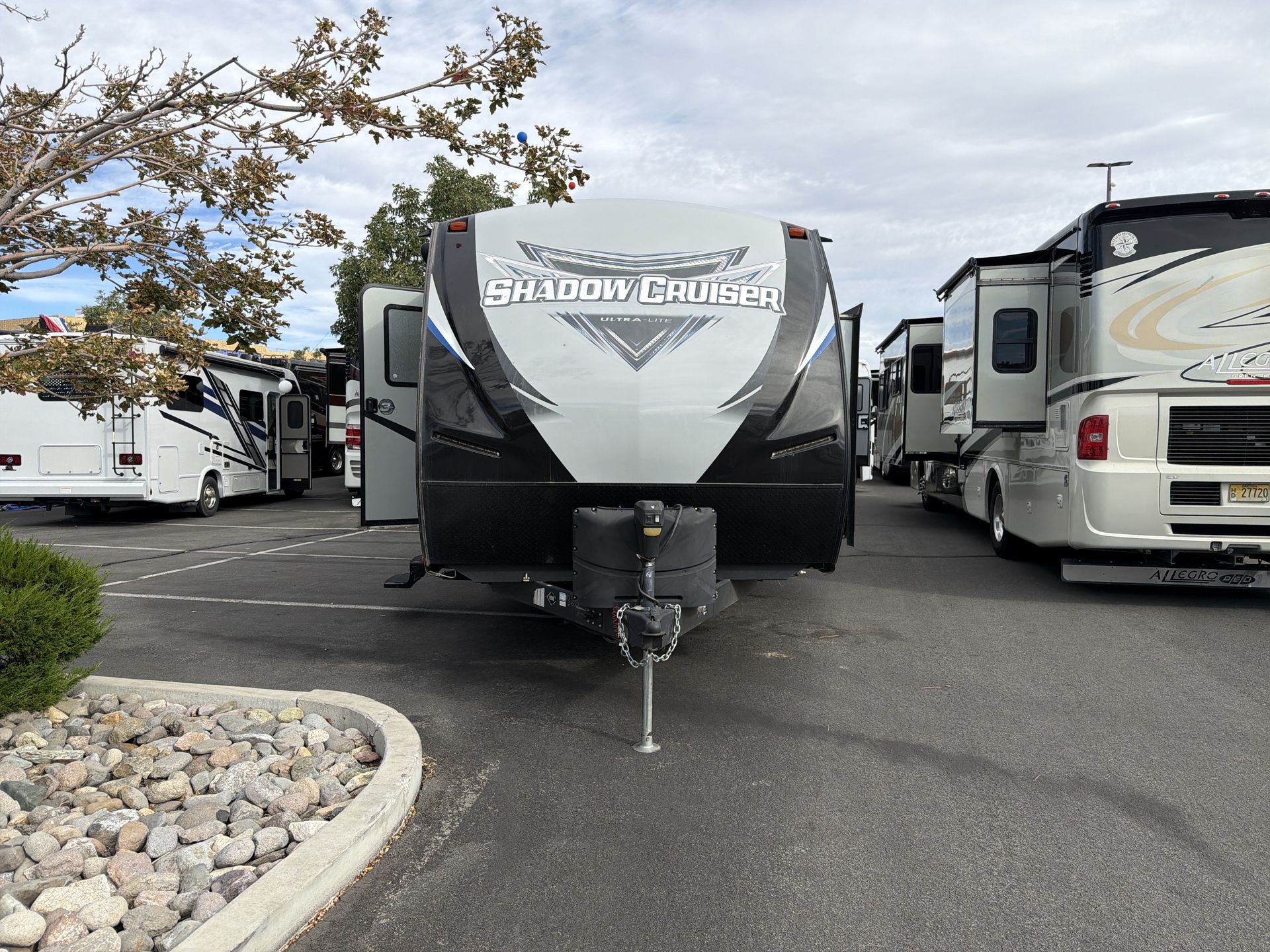 2019 Cruiser RV Shadow Cruiser SC240BHS - Image 2