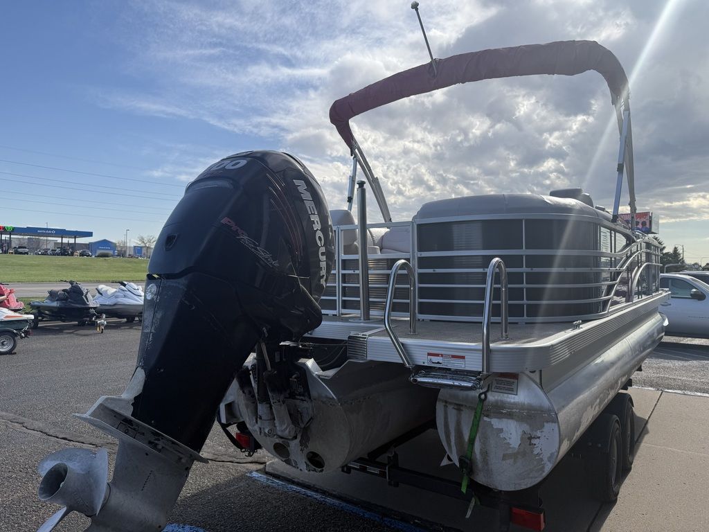 2015 Bennington 2250 GSR - Image 8