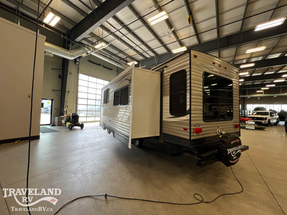 2015 Heartland Trail Runner TR 25 RL - Image 6
