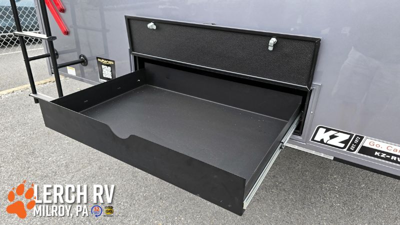 2026 KZ RV Durango Gold G384MSQ - Image 10