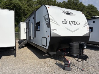 2027 JAYCO JAY FLIGHT 333BTS - Image 1