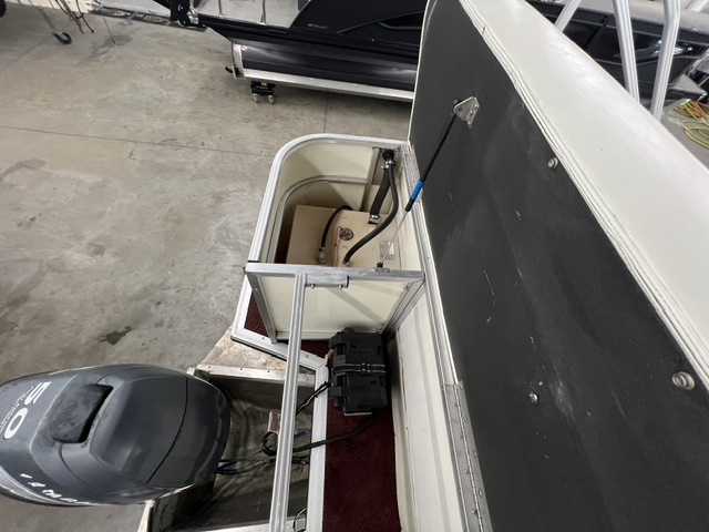 2002 LOWE SUNCRUISER TR220 - Image 17