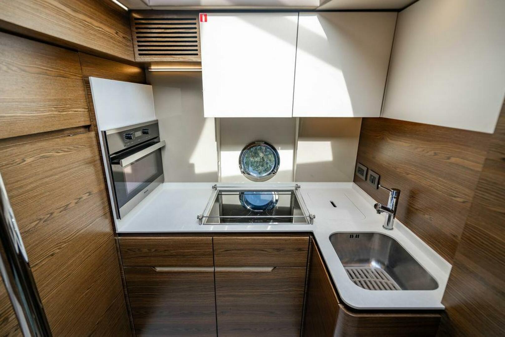 2015 Azimut Fly 50 - Image 77