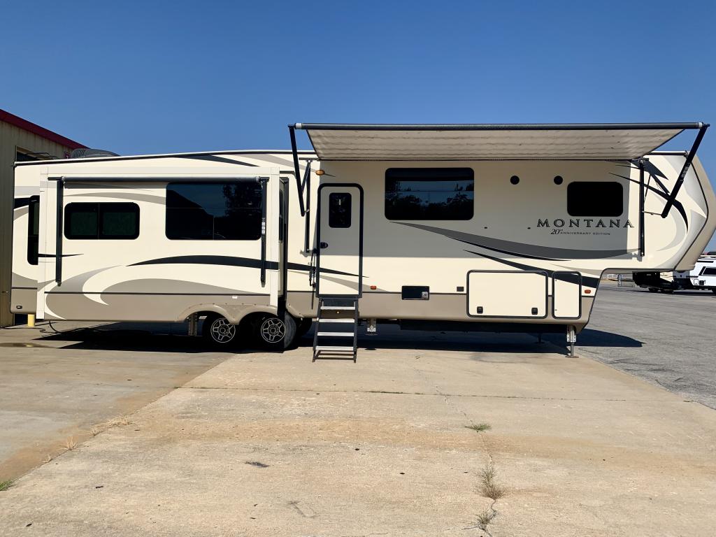 2019 Keystone Montana 3811MS - Image 3