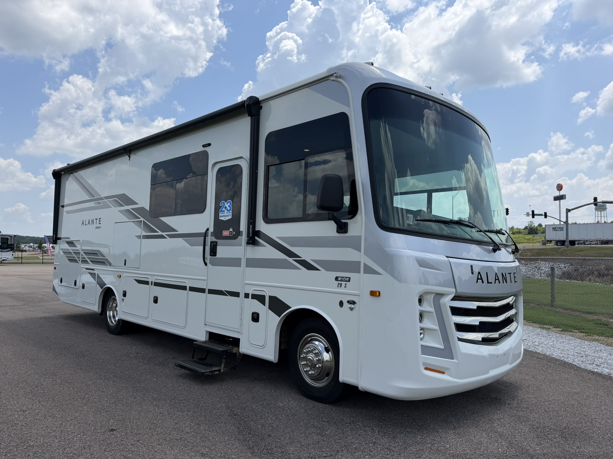 2027 JAYCO ALANTE 29S - Image 1