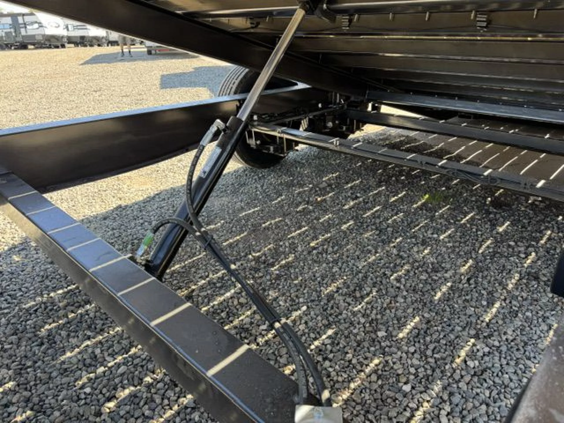 2027 DIAMOND C TRAILERS DIAMOND C HXD 208 - Image 15