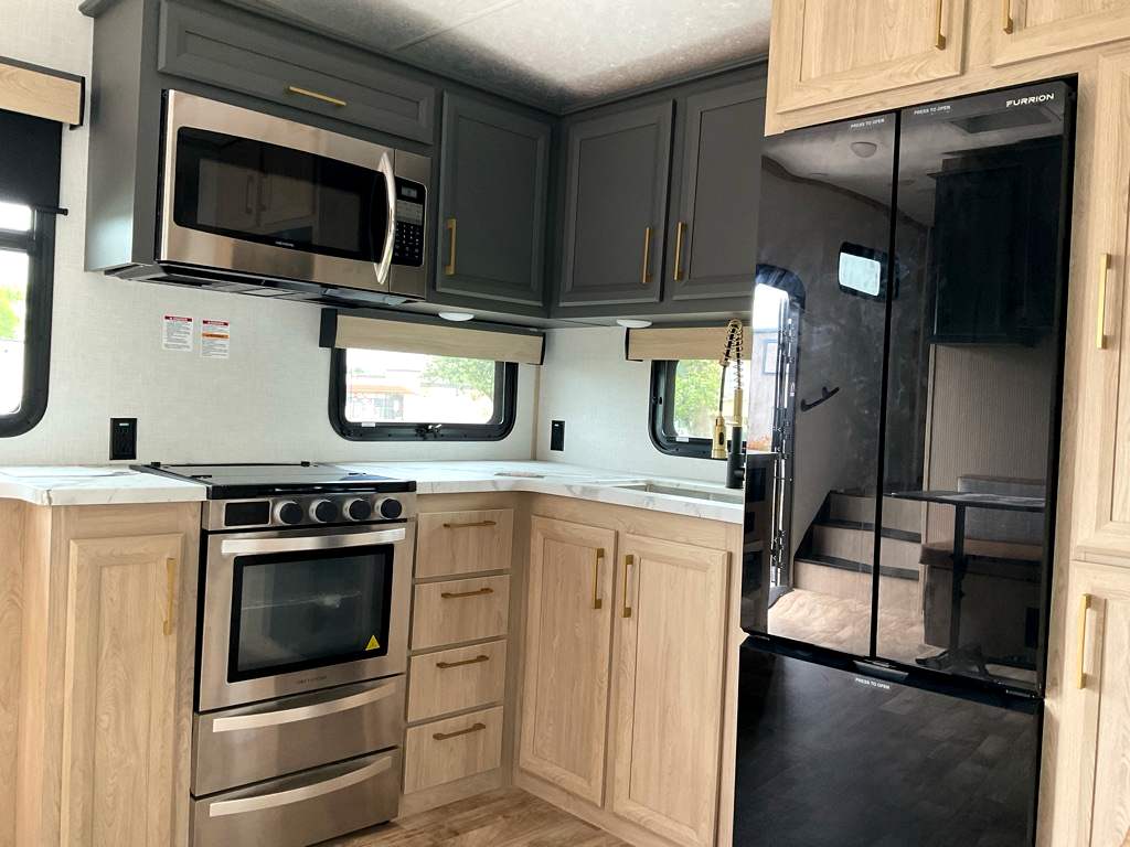 2025 KZ RIDGEWAY 27 RK - Image 8