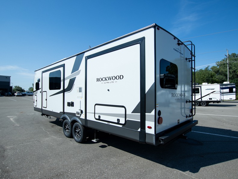 2026 Forest River Rockwood Ultra Lite 2619FK - Image 3